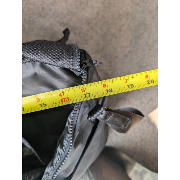 Lululemon Define Duffle Travel Bag in Black  Carry On Gym Weekend Luggage - Picture 14 of 16